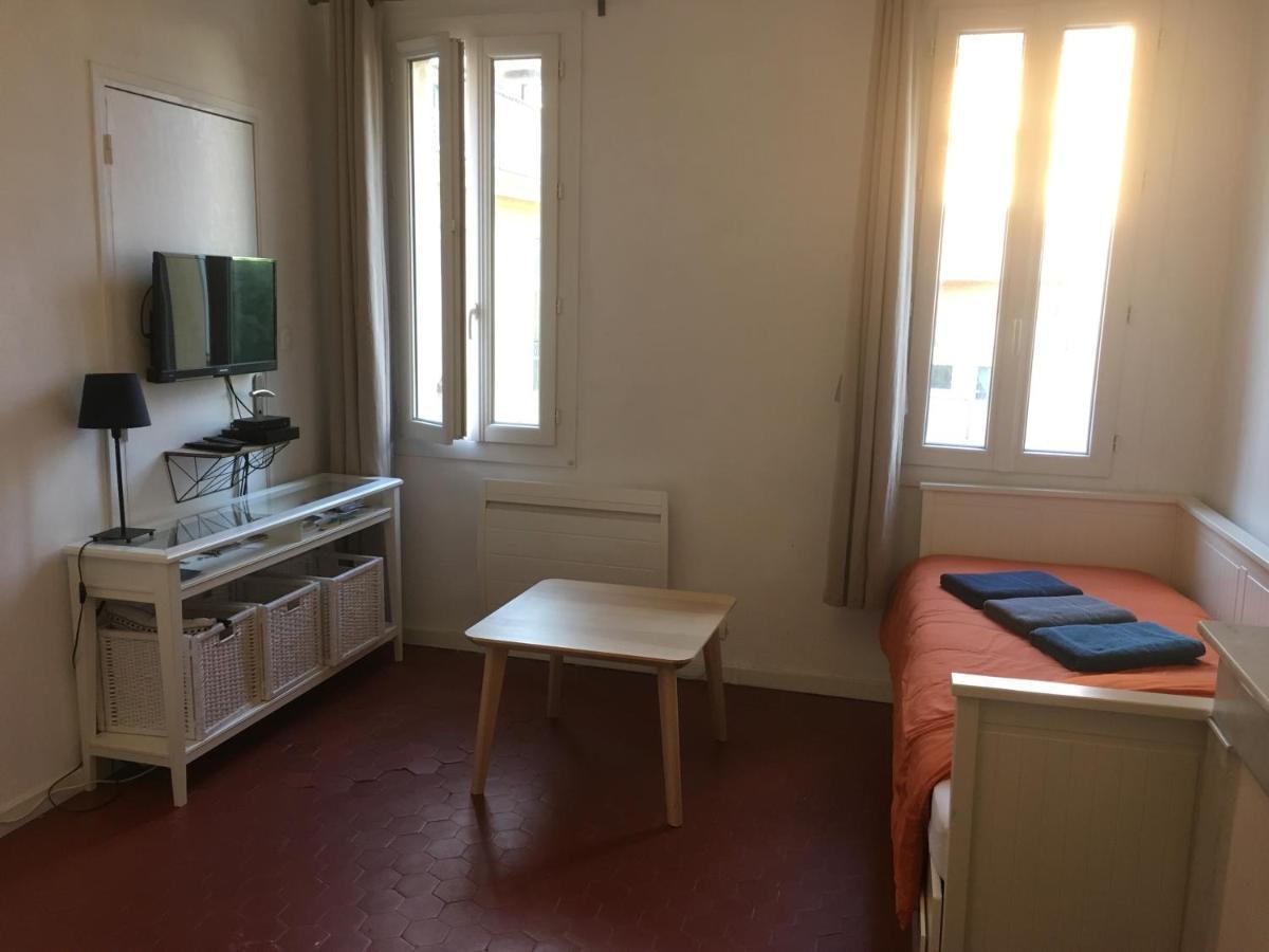 Appartement Cosy Et Lumineux En Coeur De Ville Aix-en-Provence Esterno foto